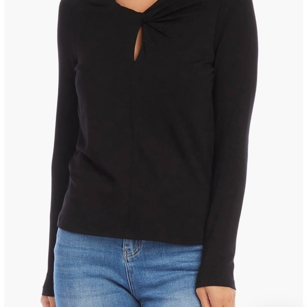Karen Kane Black Keyhole Long Sleeve Blouse